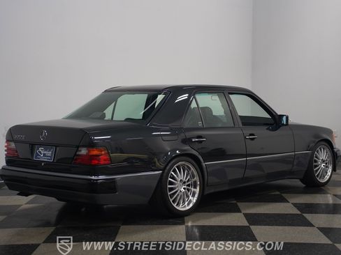 Used 1993 Mercedes-Benz 500 E image 15