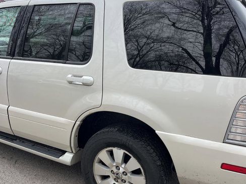 Used 2006 Mercury Mountaineer Luxury image 7