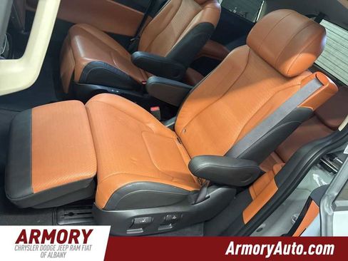 Used 2022 Kia Carnival SX Prestige w/ Paint Protection Package image 27