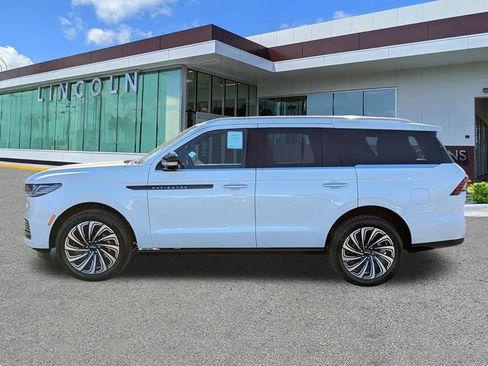 New 2025 Lincoln Navigator Black Label AWD/4WD image 7