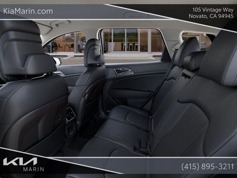 New 2026 Kia Sportage EX w/ EX Panoramic Sunroof Package image 18