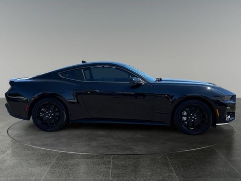 Used 2025 Ford Mustang GT Premium RWD image 10