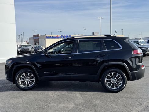 Used 2020 Jeep Cherokee Latitude Plus w/ Cold Weather Group image 16