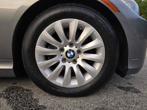 Used 2009 BMW 328i Sedan RWD image 17