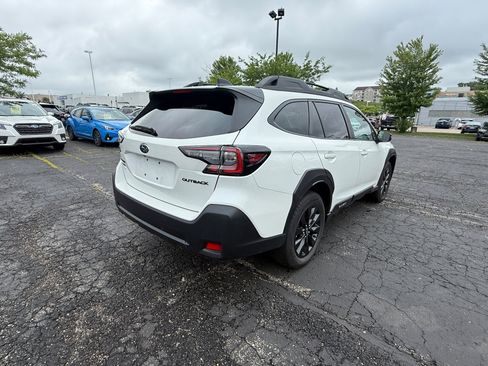 Used 2024 Subaru Outback Onyx Edition image 3