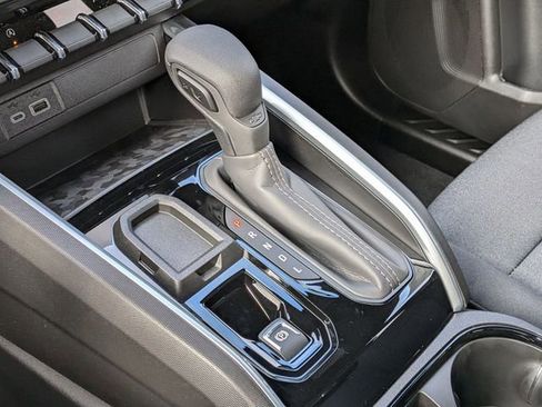 New 2026 Chevrolet Colorado W/T image 25