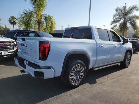 New 2026 GMC Sierra 1500 Denali Ultimate AWD/4WD image 4