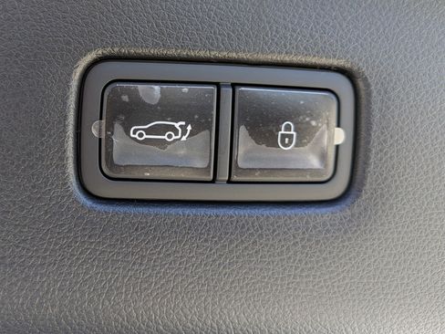 New 2026 Genesis GV70 3.5T Sport Advanced image 17