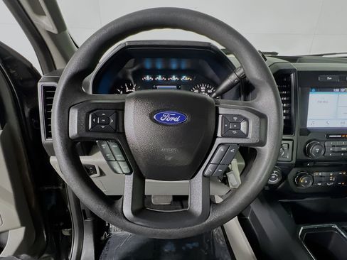 Used 2018 Ford F150 XL w/ Equipment Group 101A Mid RWD image 17
