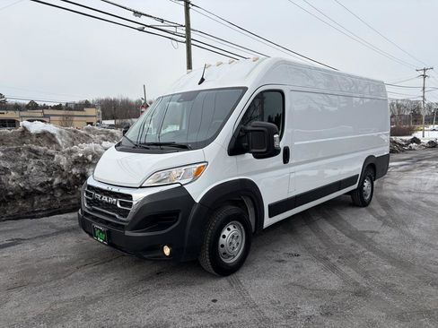 Used 2023 RAM ProMaster 3500 w/ Driver Convenience Group image 2