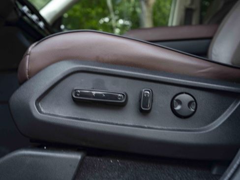 Used 2024 Honda Pilot Elite image 40
