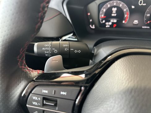 Used 2025 Acura ADX A-Spec image 25