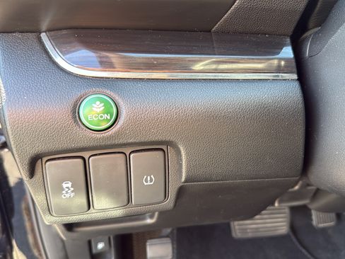 Used 2015 Honda CR-V EX-L image 30