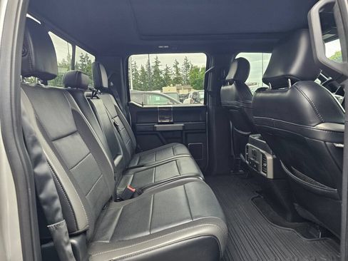 Used 2019 Ford F150 Raptor w/ Equipment Group 802A Luxury AWD/4WD image 12