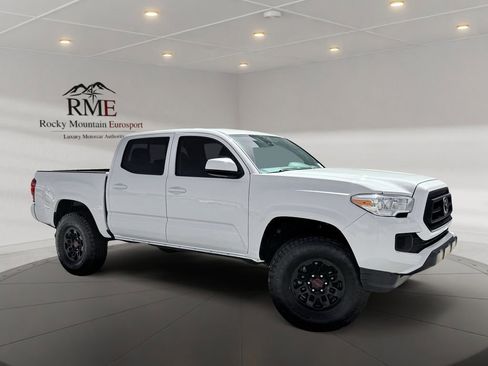 Used 2023 Toyota Tacoma SR AWD/4WD image 1