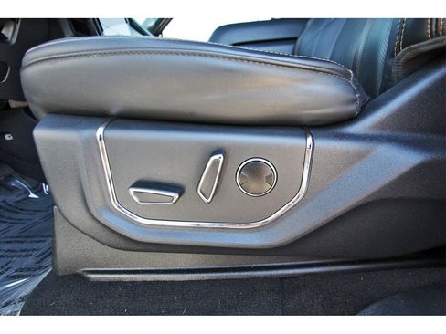 Used 2023 Ford Expedition Max Platinum image 22