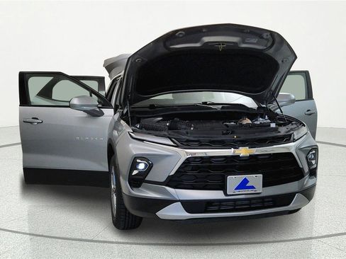 Used 2023 Chevrolet Blazer LT w/ LPO, Floor Liner Package AWD/4WD image 5