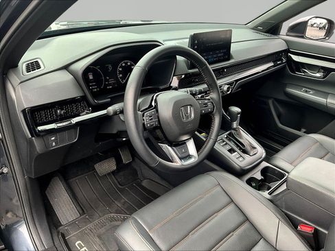 Used 2025 Honda CR-V Sport Touring image 17
