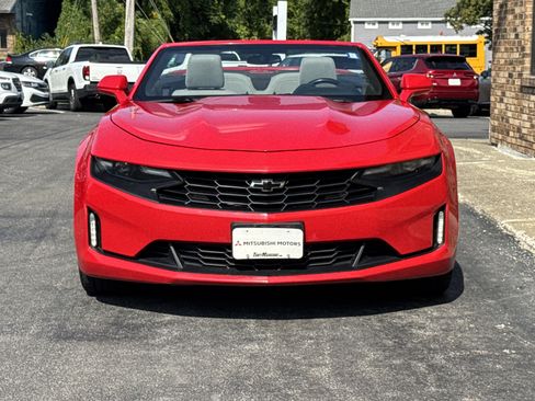 Used 2020 Chevrolet Camaro LT image 12