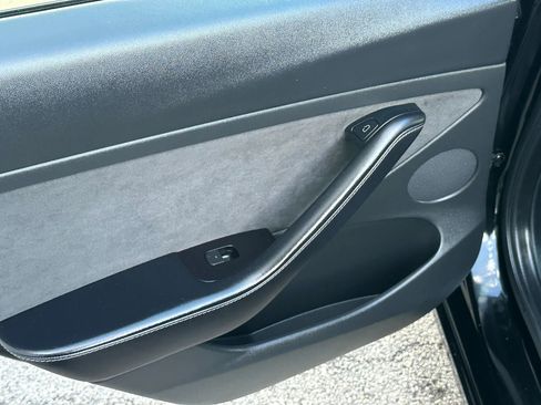 Used 2022 Tesla Model 3 Long Range image 14