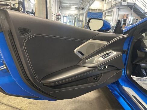 Used 2024 Chevrolet Corvette Stingray Preferred Conv w/ Z51 Performance Package image 9