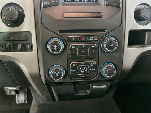 Used 2014 Ford F150 XLT w/ Equipment Group 302A Luxury AWD/4WD image 22