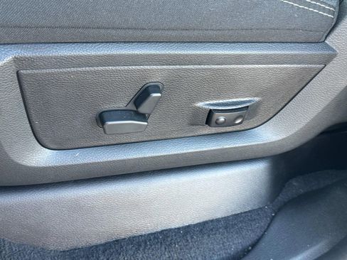New 2026 RAM 2500 Big Horn AWD/4WD image 22