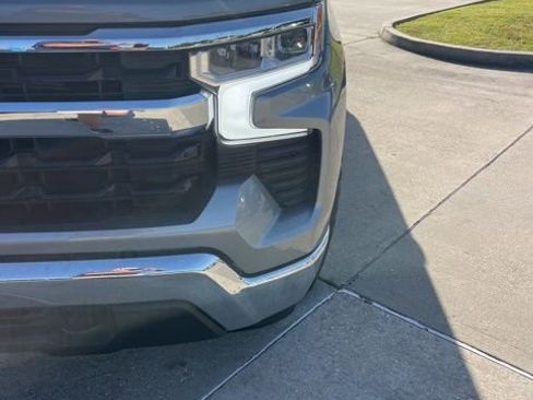 Used 2024 Chevrolet Silverado 1500 LT w/ Z71 Off-Road Package image 12