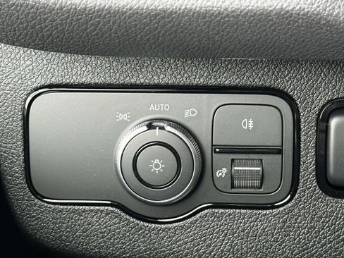 Used 2024 Mercedes-Benz Sprinter 2500 image 25