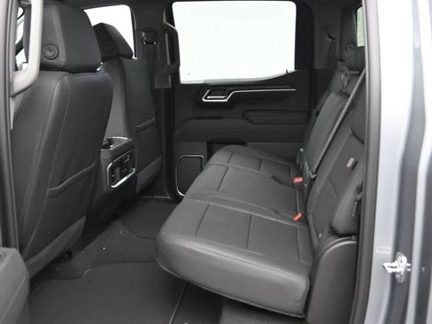 New 2026 GMC Sierra 1500 SLT w/ SLT Premium Plus Package AWD/4WD image 12