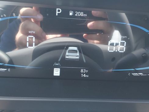 New 2026 Hyundai Elantra Sport FWD image 16