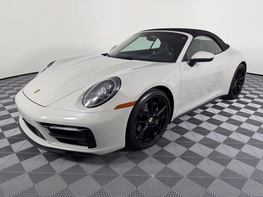 Certified 2024 Porsche 911 Carrera RWD image 8