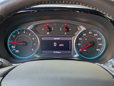 Used 2022 Chevrolet Traverse LT w/ LPO, Floor Liner Package AWD/4WD image 32
