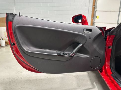 Used 2008 Saturn Sky Red Line RWD image 17