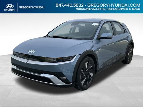 Certified 2025 Hyundai Ioniq 5 SE image 1