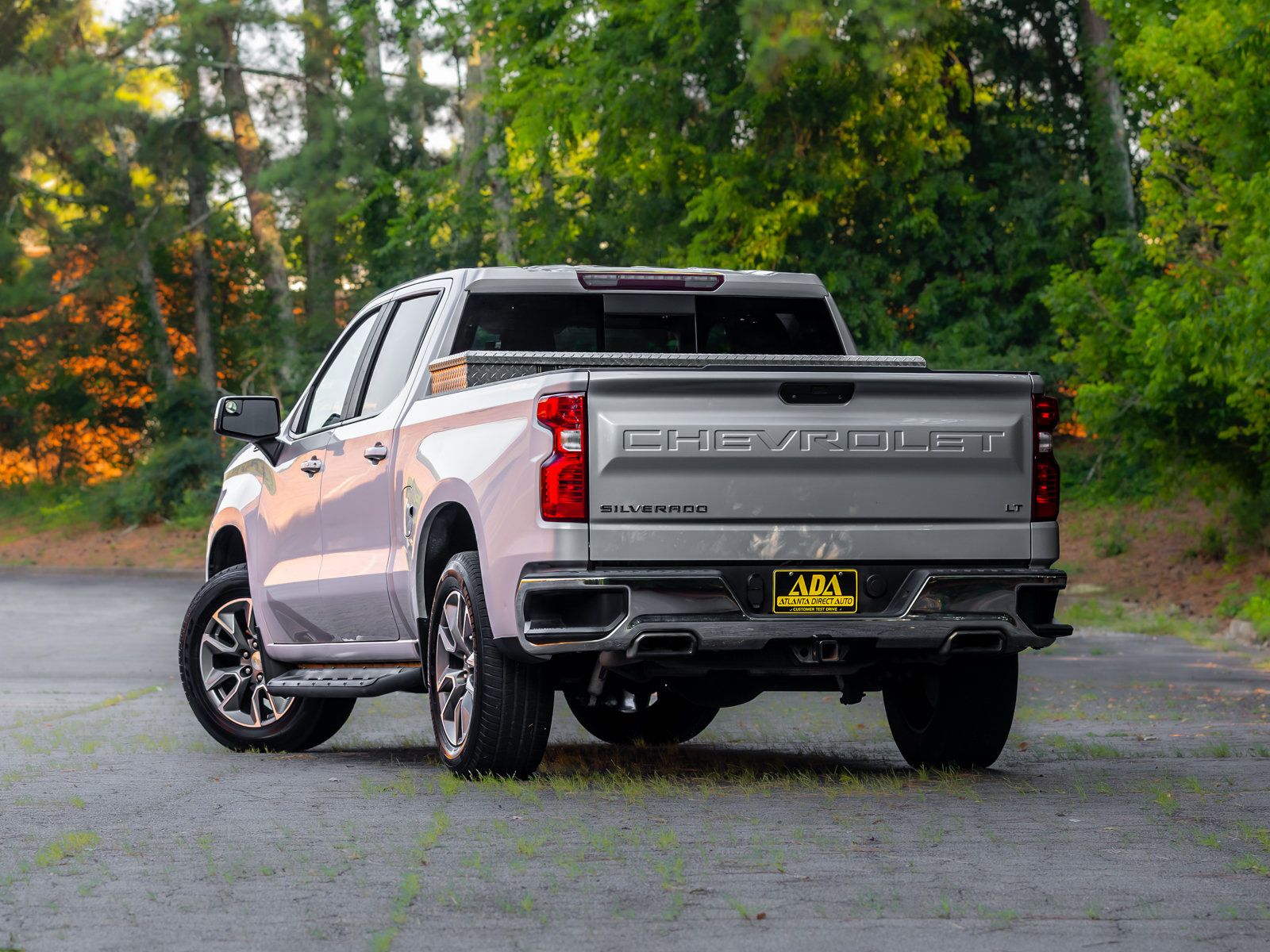 Used 2020 Chevrolet Silverado 1500 LT w/ All-Star Edition AWD/4WD image 3