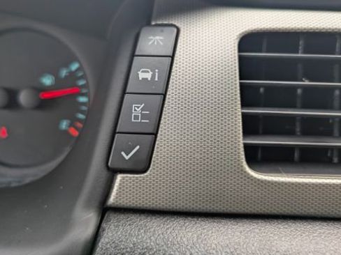 Used 2013 Chevrolet Impala Police image 25