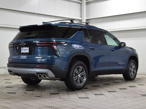 New 2026 Chevrolet Traverse LT w/ Driver Confidence Package FWD image 8