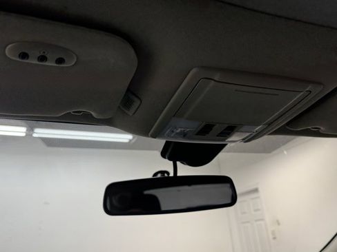 Used 2014 Ford Edge Sport w/ Driver Entry Package image 24