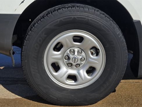 Used 2021 Nissan Frontier S image 11