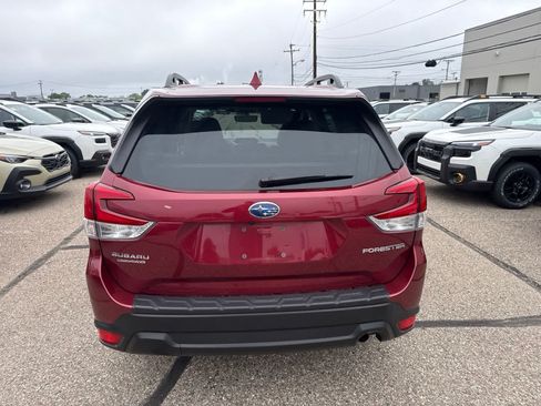 Used 2023 Subaru Forester Premium AWD/4WD image 13