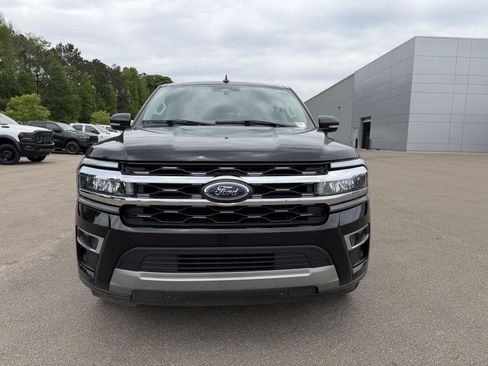 Used 2024 Ford Expedition Max Limited image 2