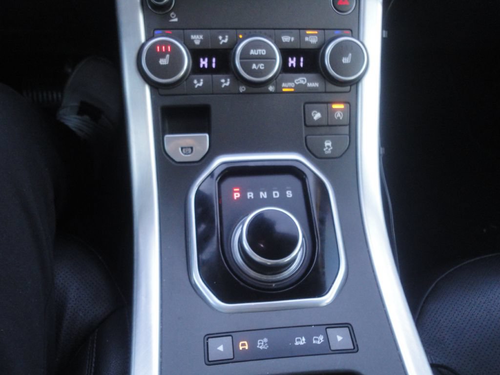 Used 2017 Land Rover Range Rover Evoque SE Premium AWD/4WD image 15