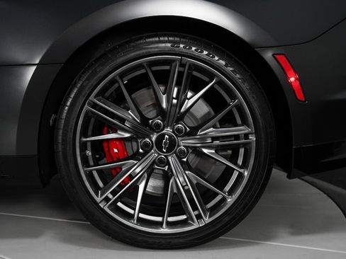 Used 2024 Chevrolet Camaro ZL1 RWD image 28