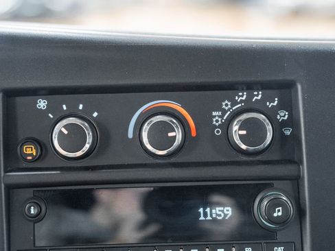 Used 2024 GMC Savana 2500 w/ Driver Convenience Package image 25