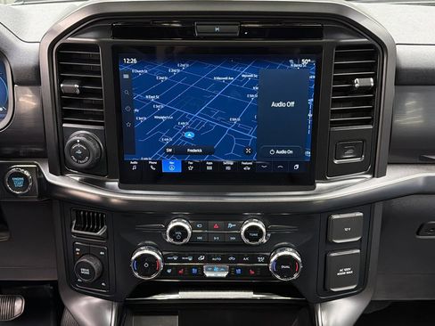 Used 2025 Ford F150 Lariat AWD/4WD image 20