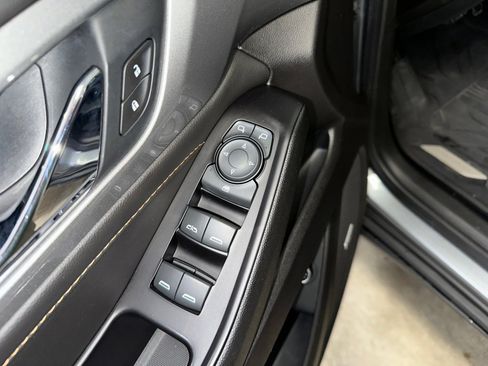 Used 2020 Chevrolet Traverse RS w/ LPO, Floor Liner Package image 9