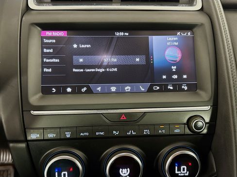 Used 2020 Jaguar E-PACE SE AWD/4WD image 16