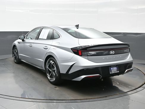 Certified 2026 Hyundai Sonata SEL FWD image 4