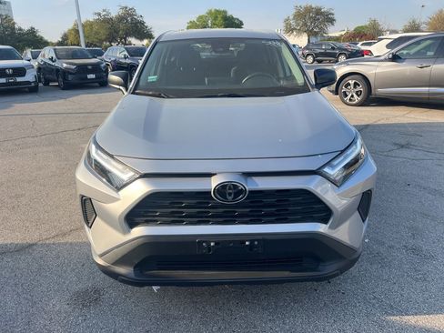 Used 2023 Toyota RAV4 LE image 2